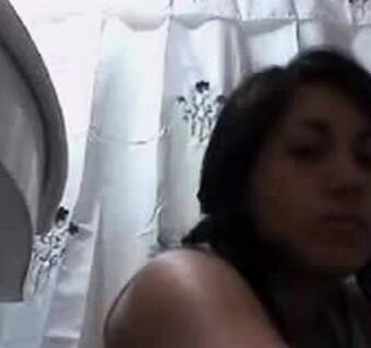 Bathroom Alone (18) webcam Argentina - icpvid.com - Argentina